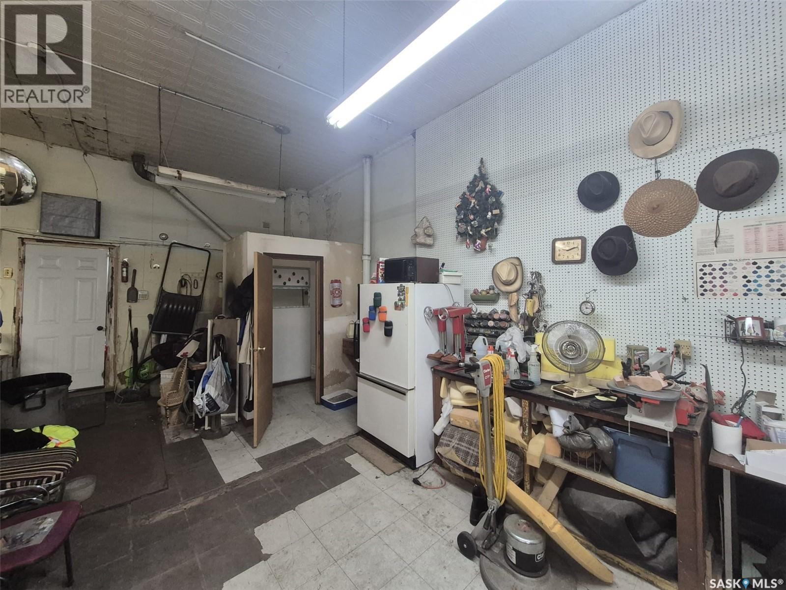 39 Betts Avenue Property Photo 8