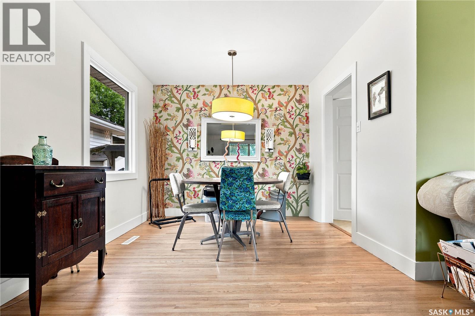 1706 Ewart Avenue Property Photo 10
