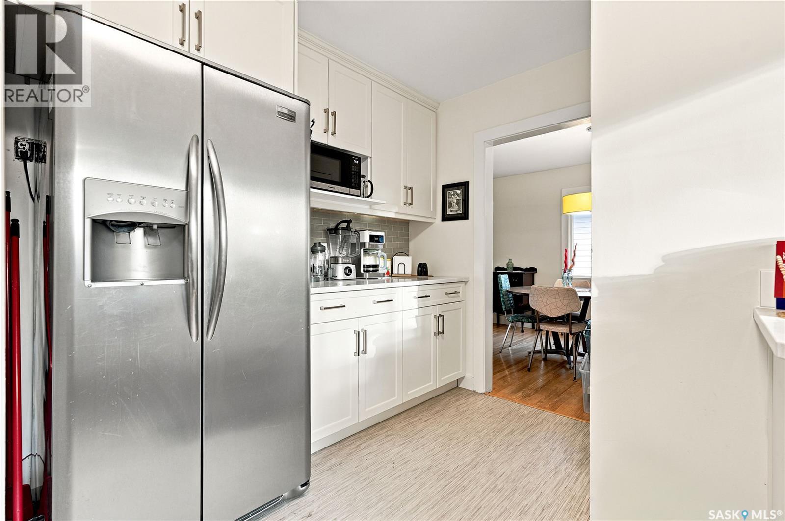 1706 Ewart Avenue Property Photo 18