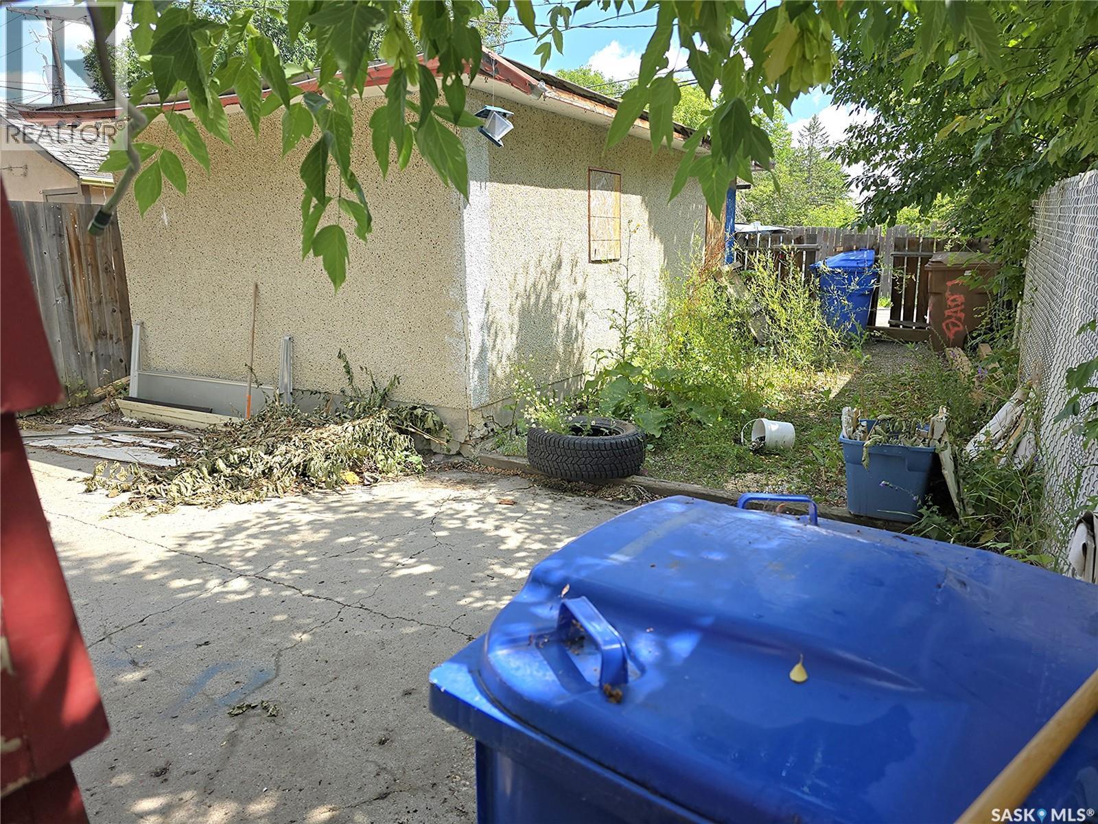 1939 Quebec Street Property Photo 2