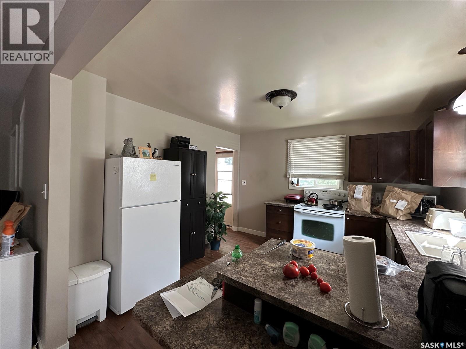 242 Third Avenue N Property Photo 6