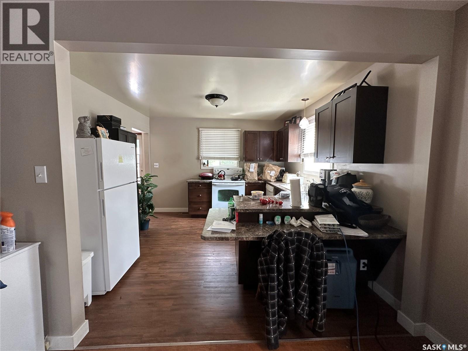 242 Third Avenue N Property Photo 7