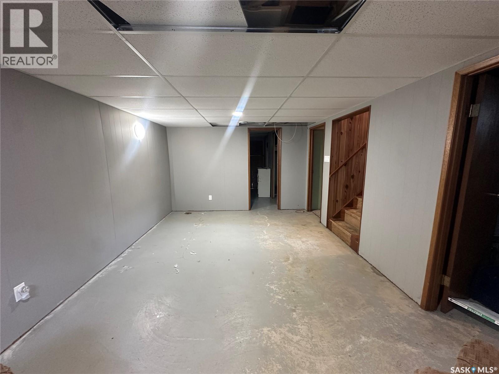 242 Third Avenue N Property Photo 18