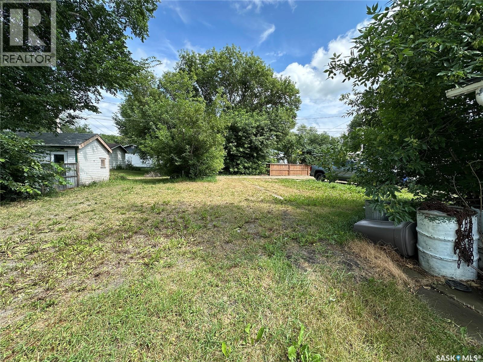 242 Third Avenue N Property Photo 26