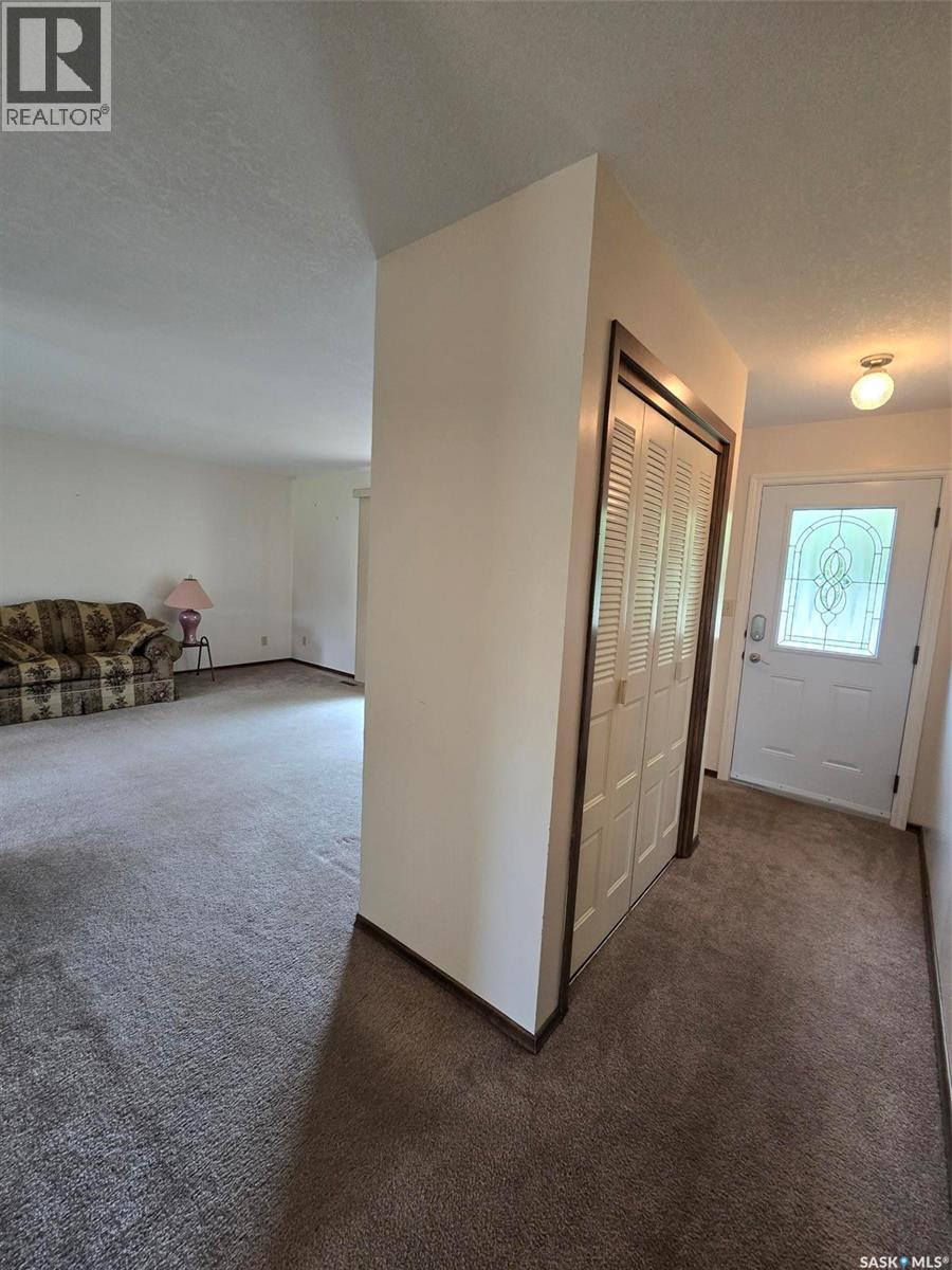 171 Lowestoft Street Property Photo 25