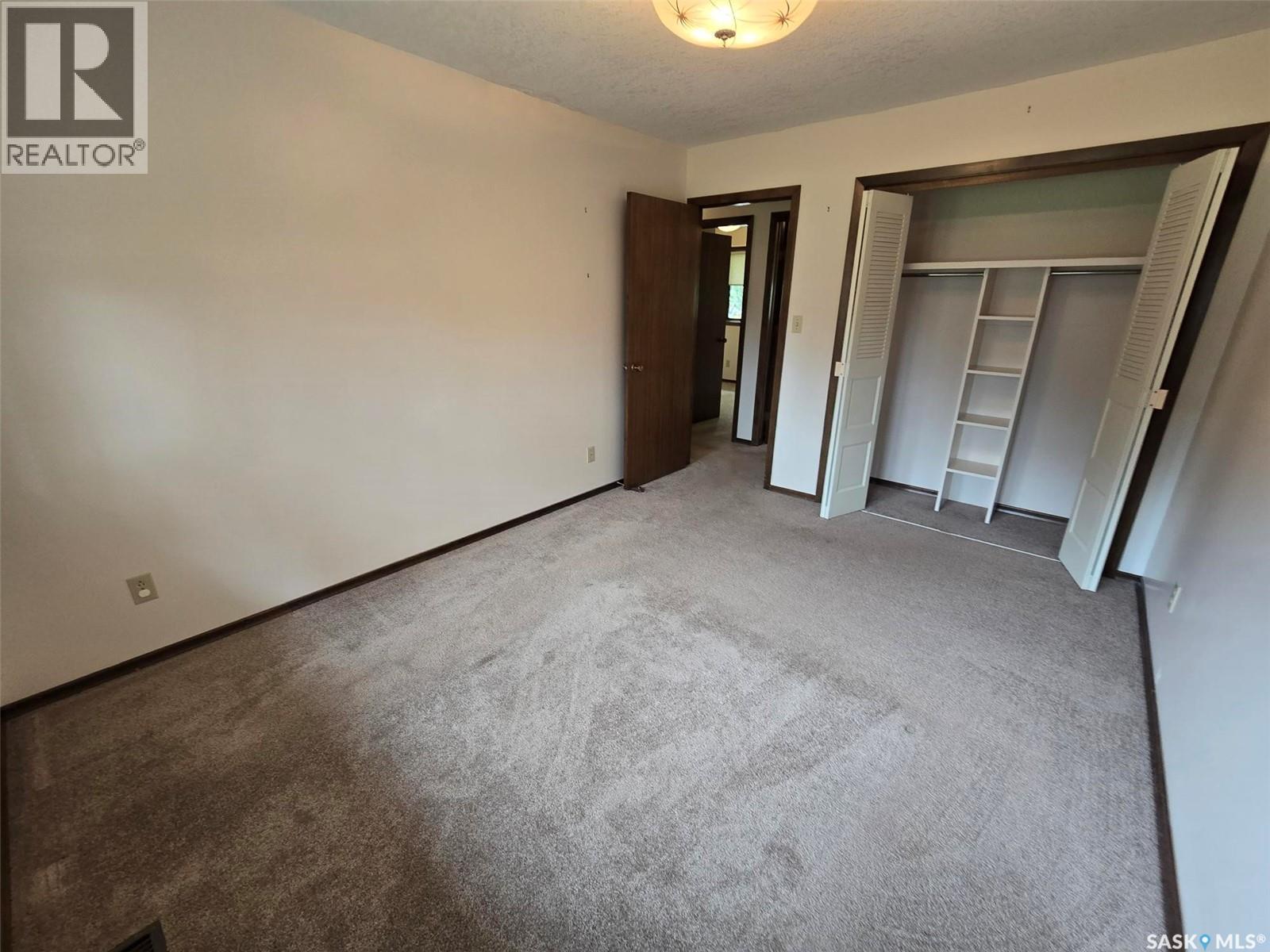 171 Lowestoft Street Property Photo 42