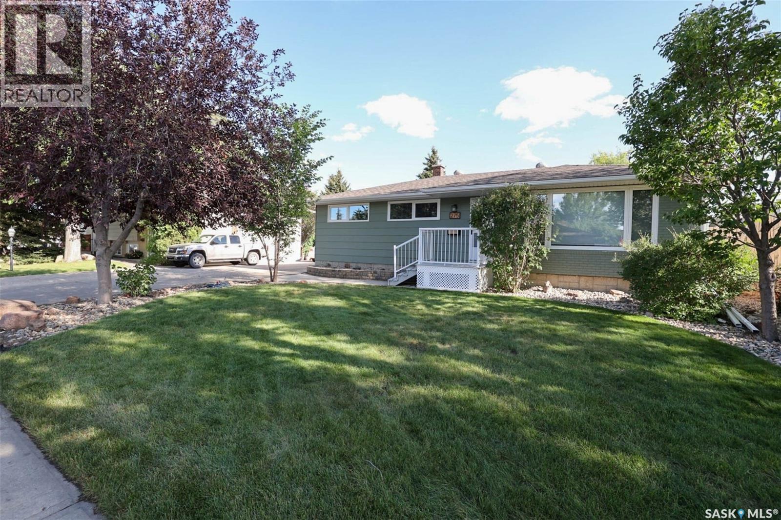 275 Rodenbush Drive Property Photo 1