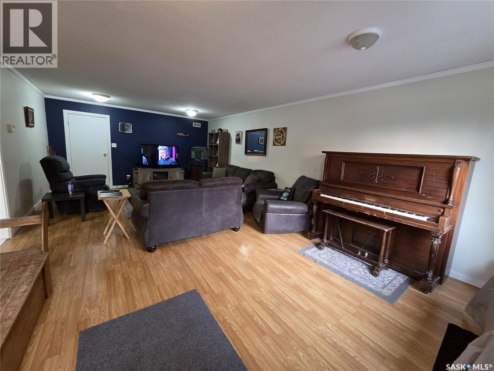 258 Second Street Ne Property Photo 3