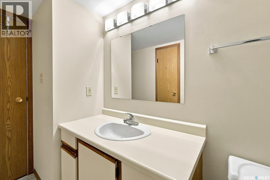 203 918 Argyle Avenue Property Photo 21