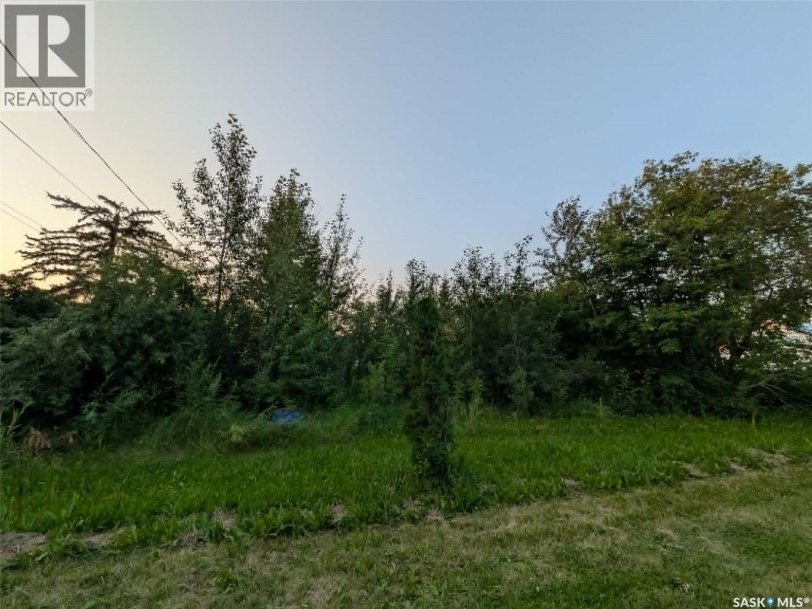 1 1st Street W Property Photo 1