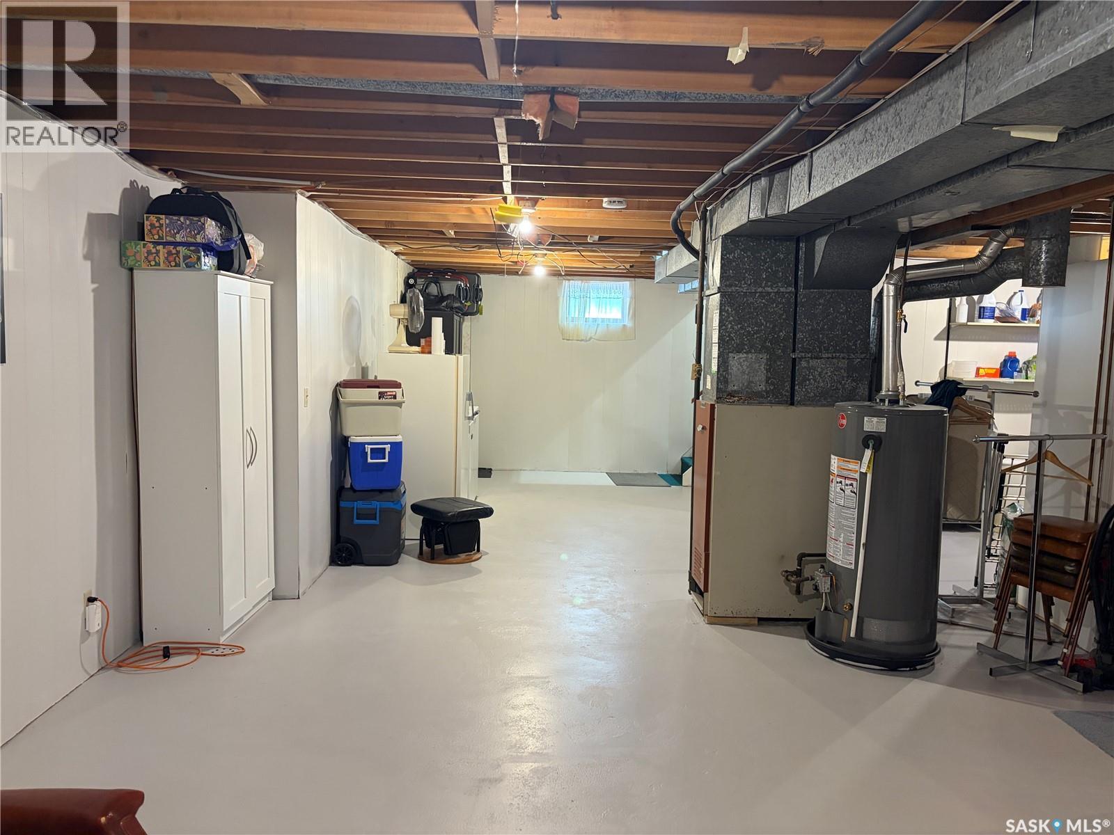 507 6th Street E Property Photo 27