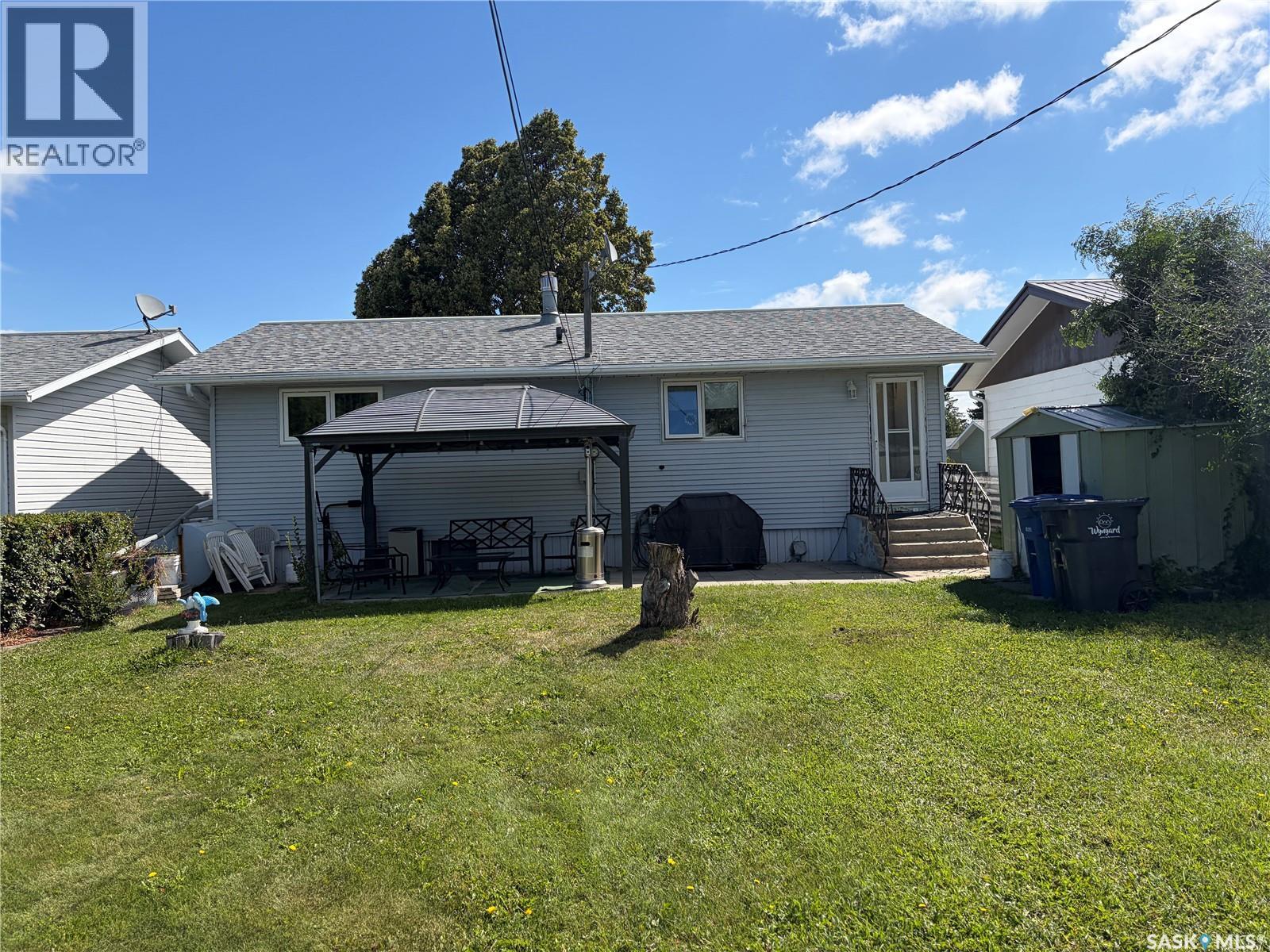 507 6th Street E Property Photo 31