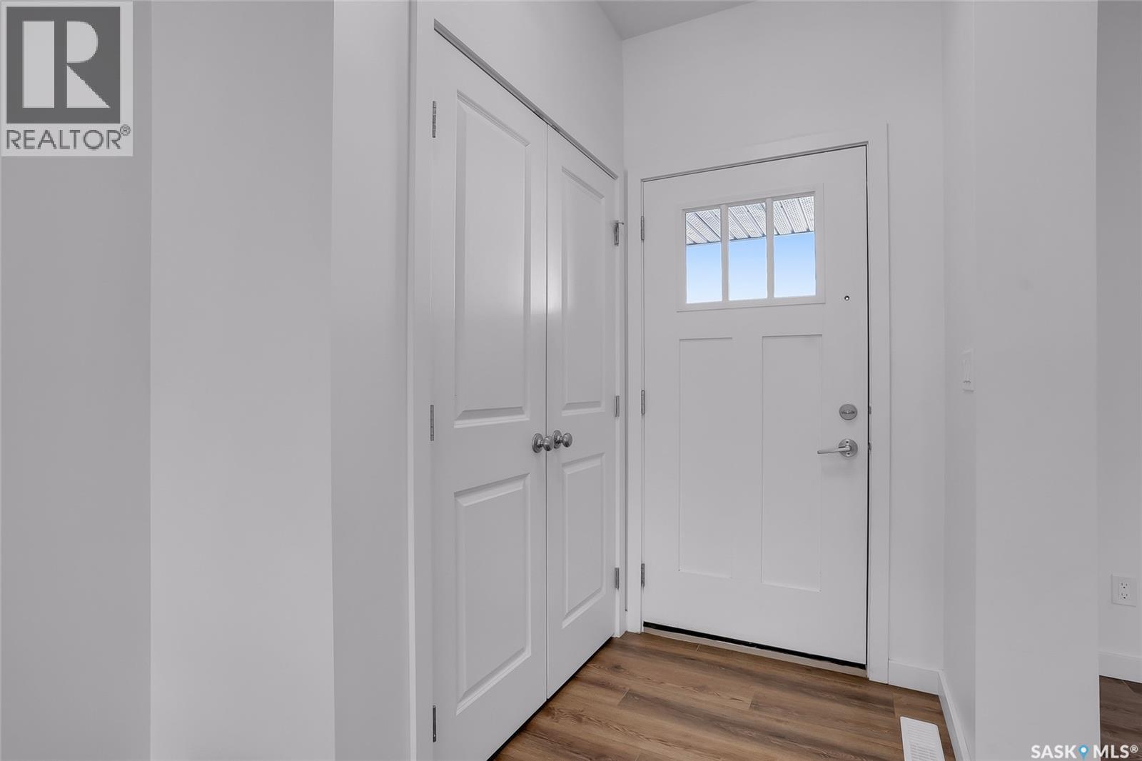 404 Underhill Road Property Photo 3