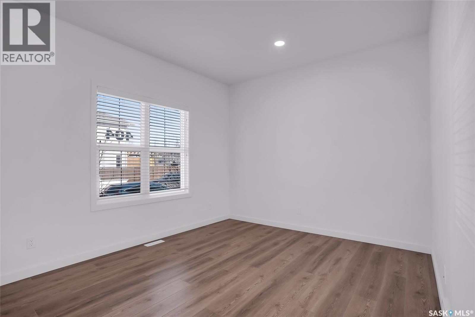 404 Underhill Road Property Photo 6