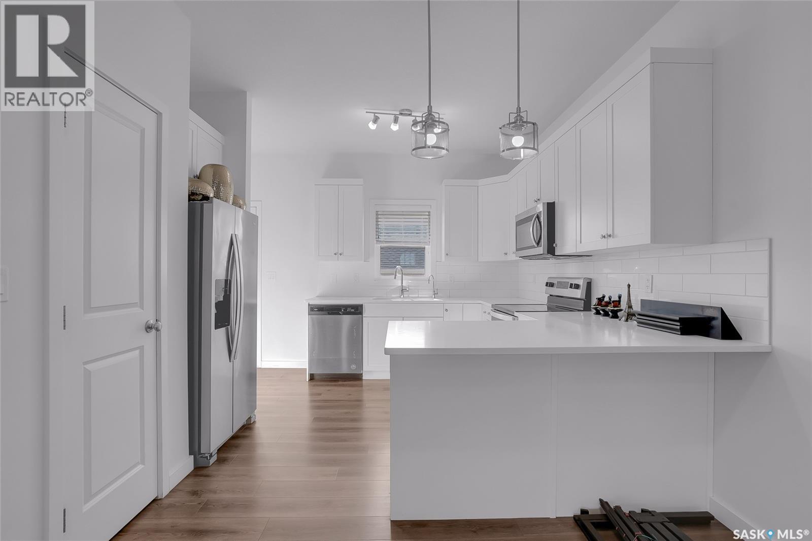 404 Underhill Road Property Photo 10