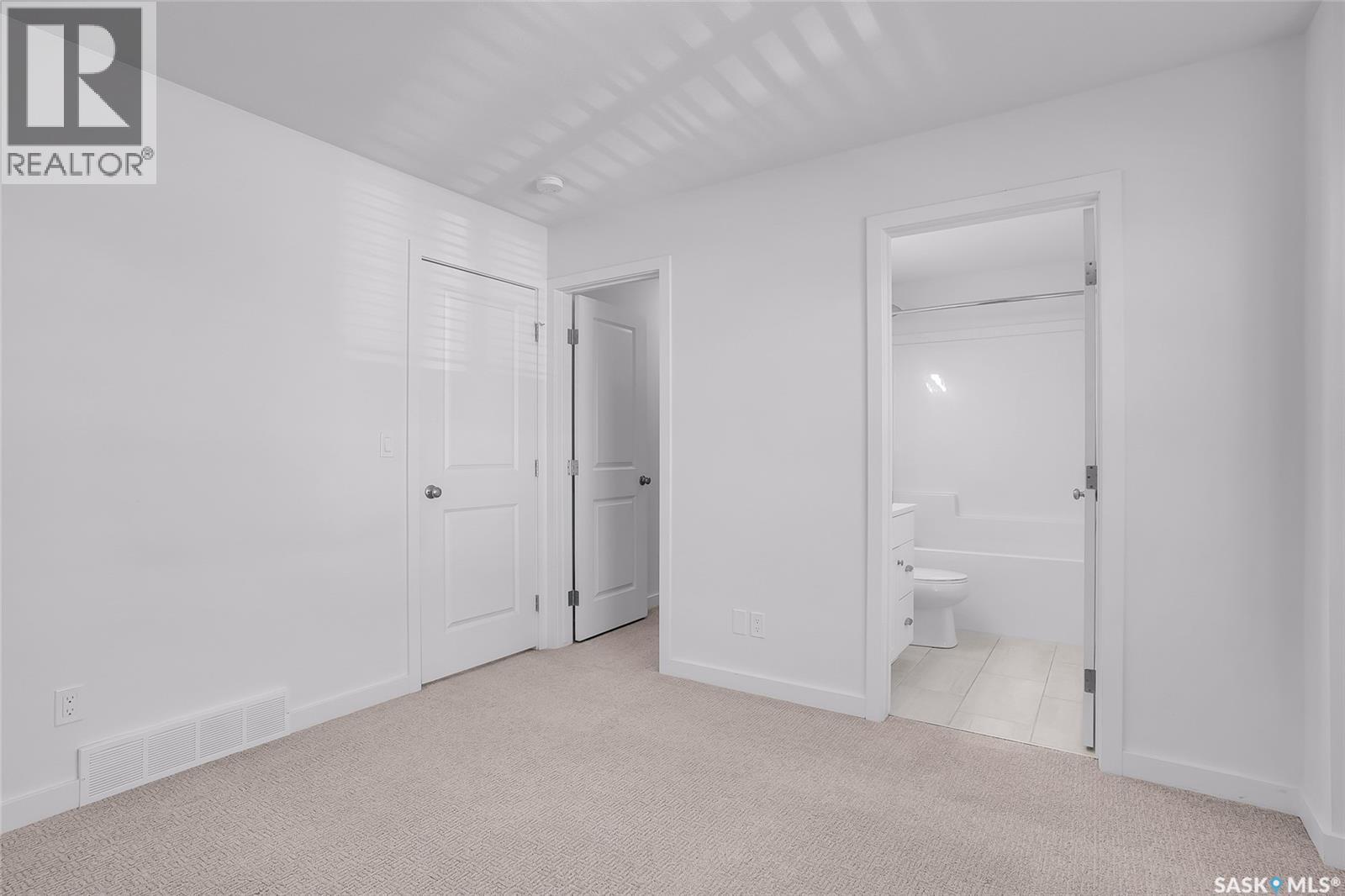 404 Underhill Road Property Photo 24