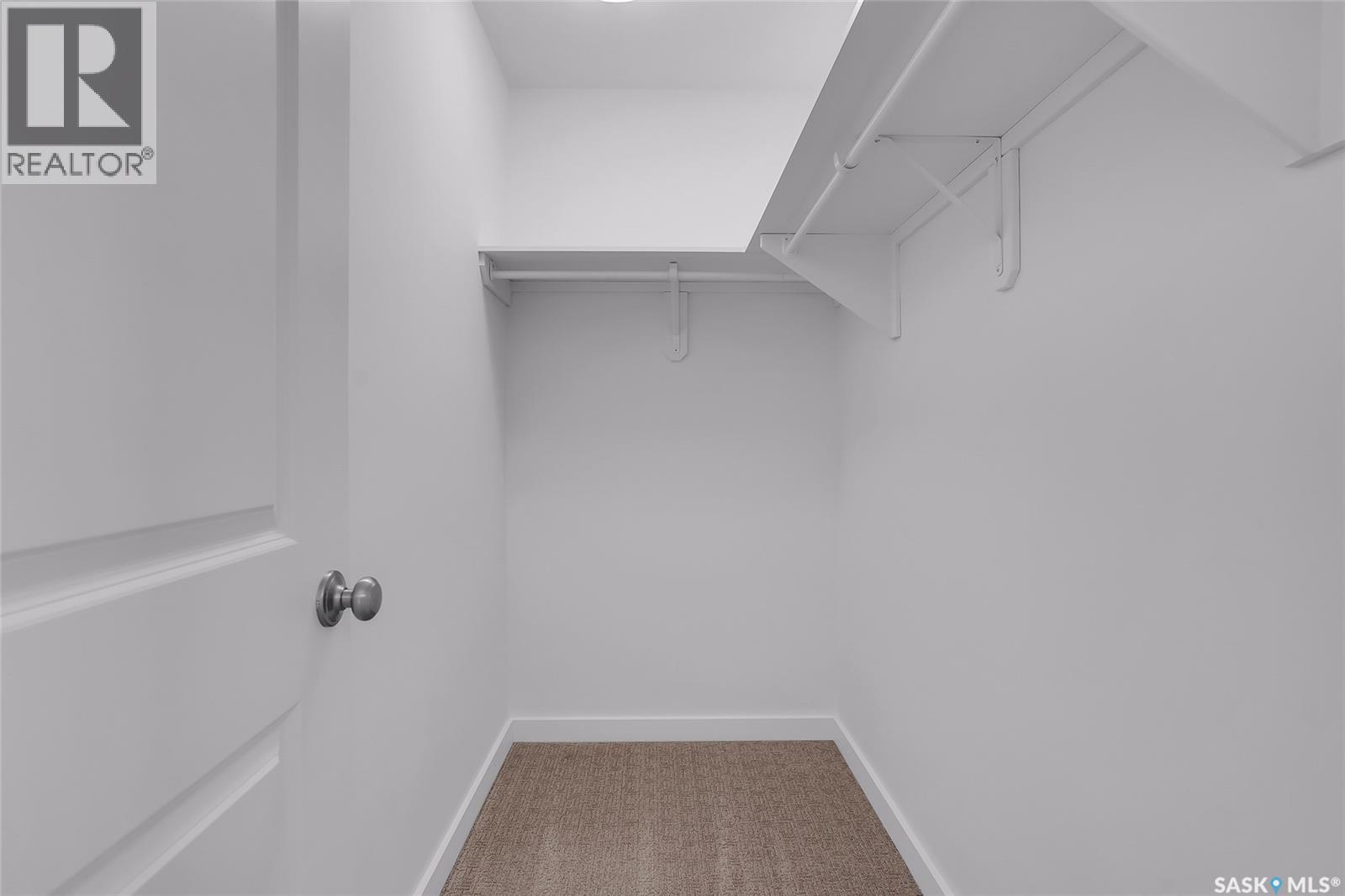 404 Underhill Road Property Photo 26