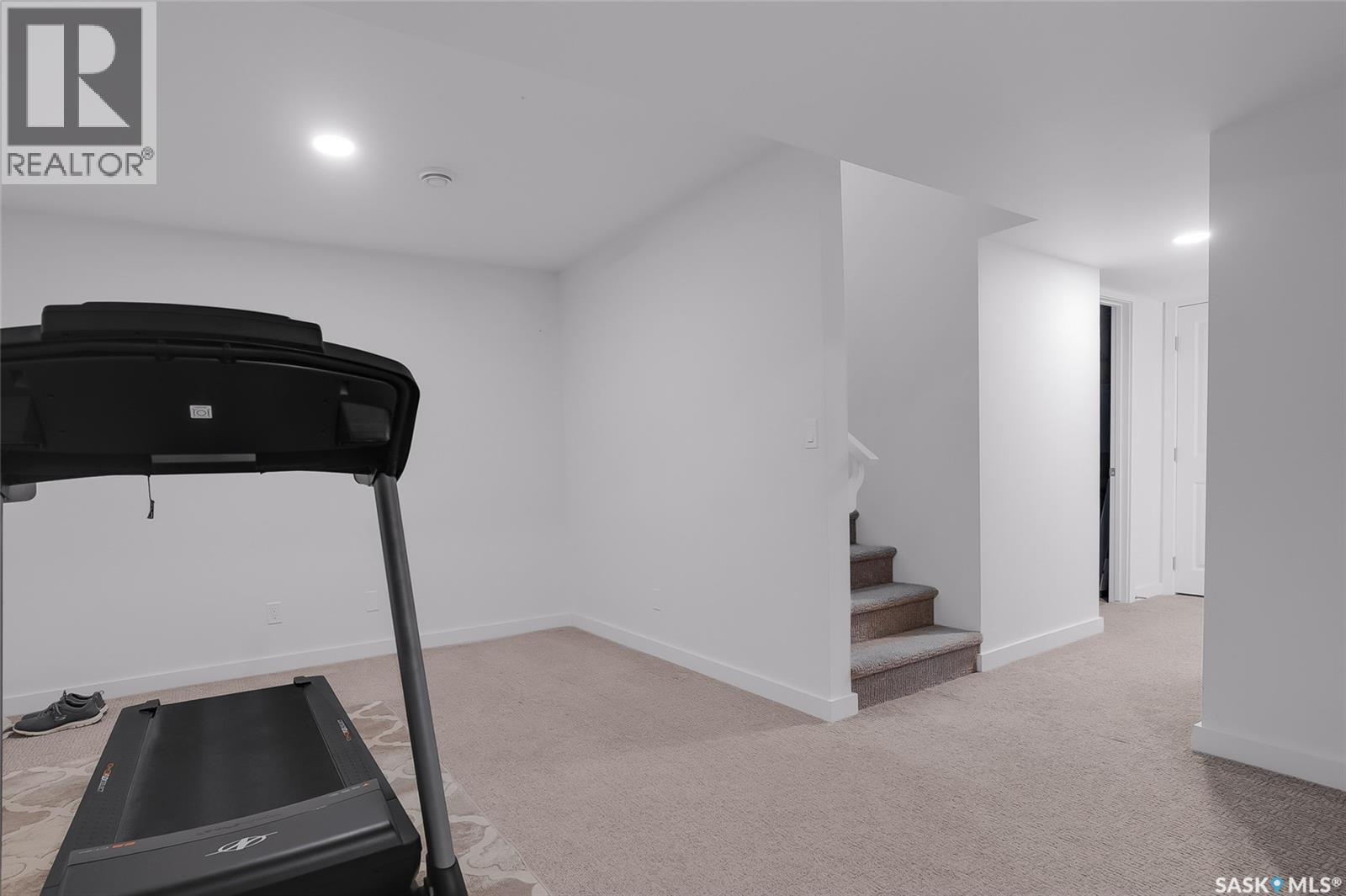 404 Underhill Road Property Photo 44