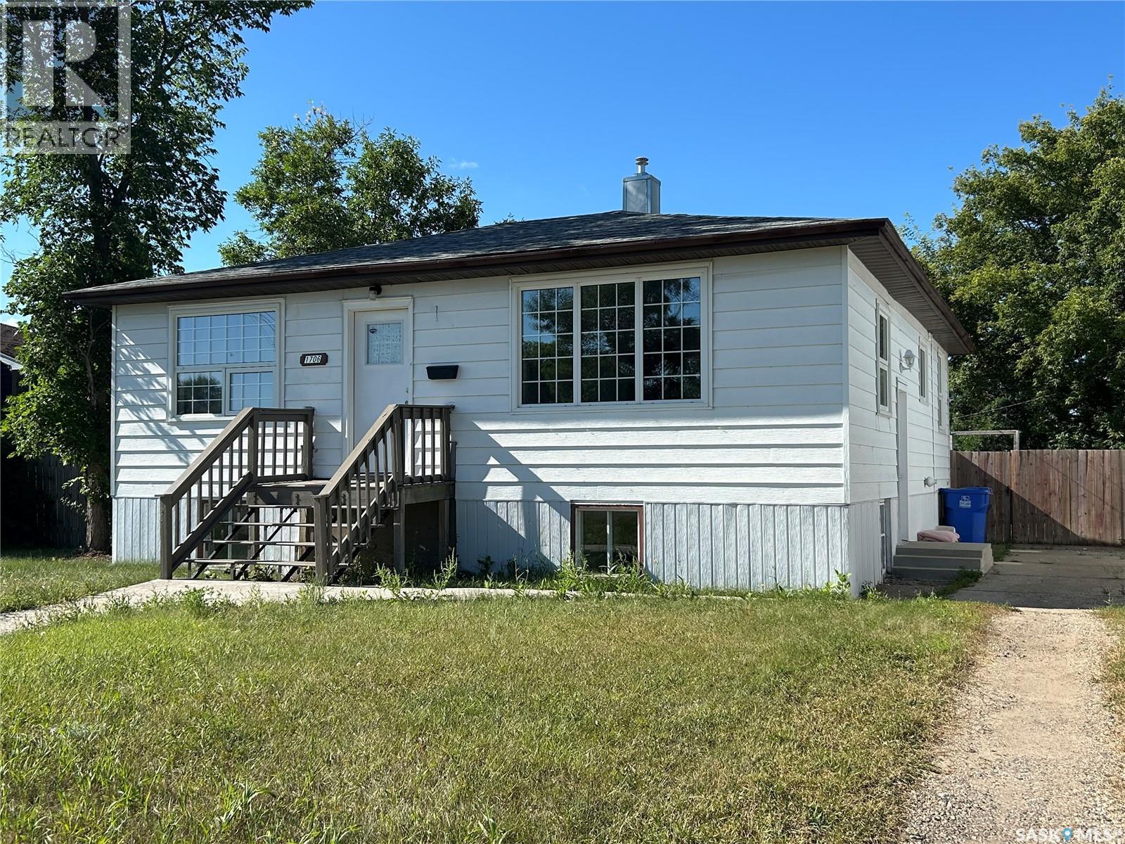 1706 2nd STREET Property Photo 1
