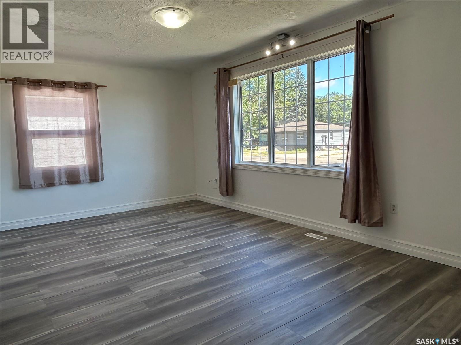 1706 2nd Street Property Photo 5