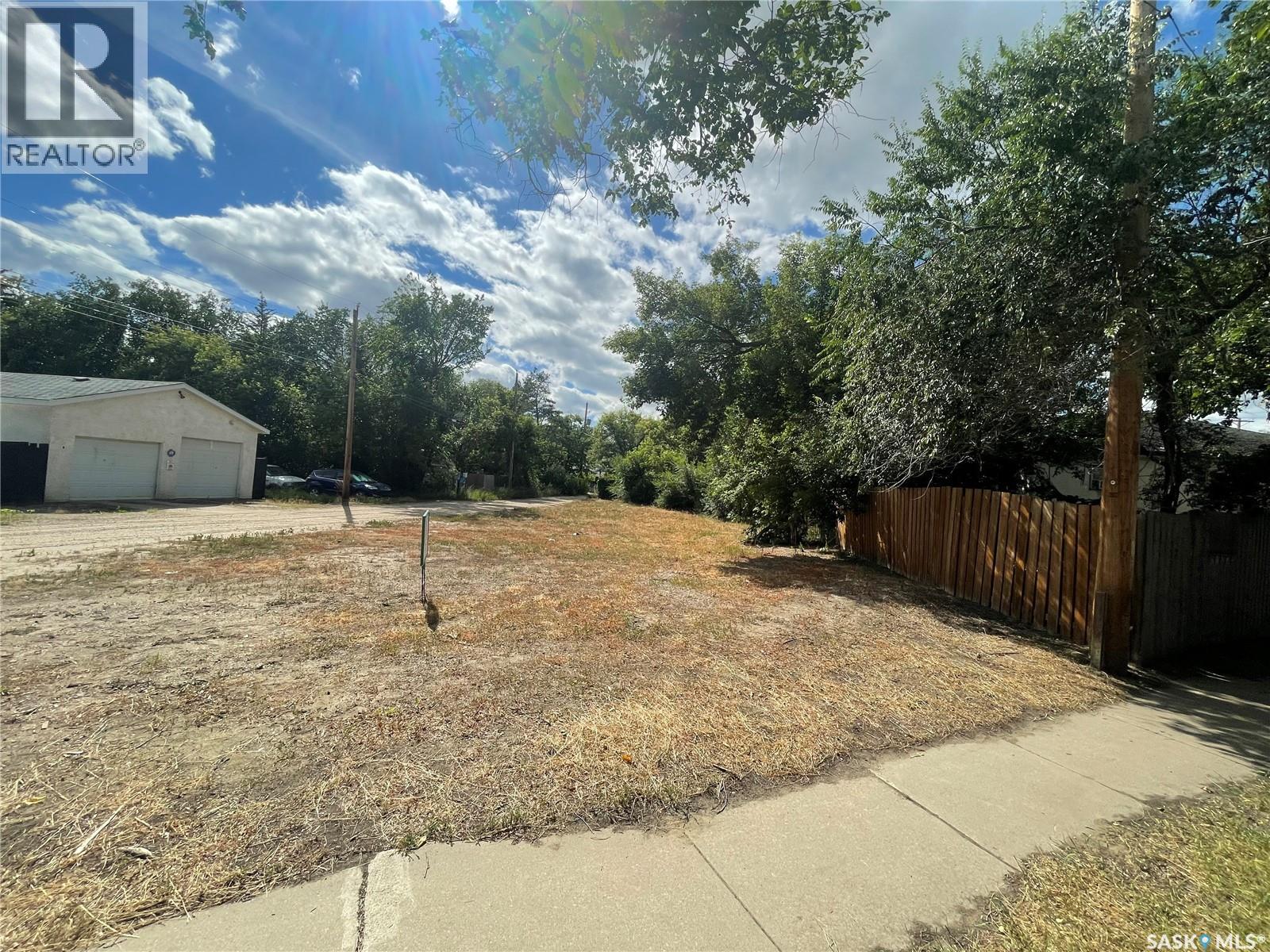 511 D Avenue S Property Photo 6