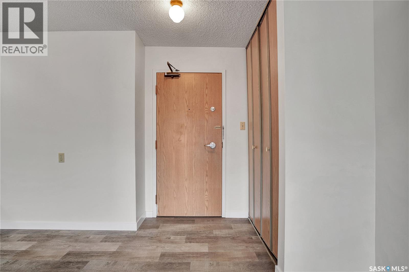 202 403 Tait Court Property Photo 9