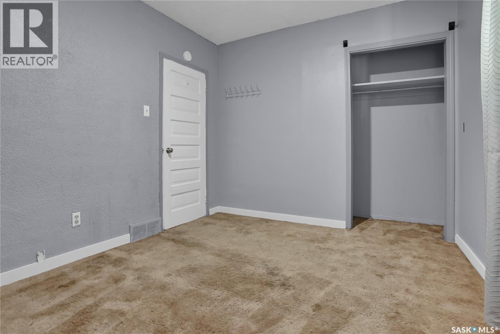840 Grey Avenue Property Photo 21