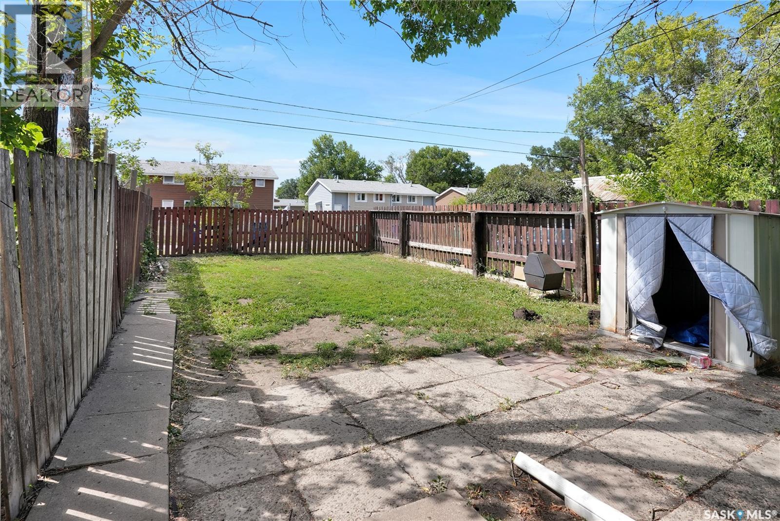 840 Grey Avenue Property Photo 32