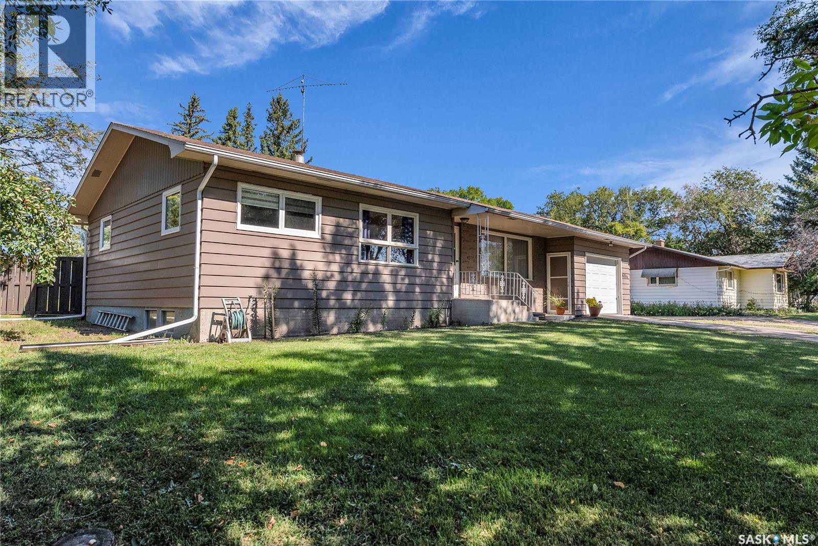 604 King Street Property Photo 1