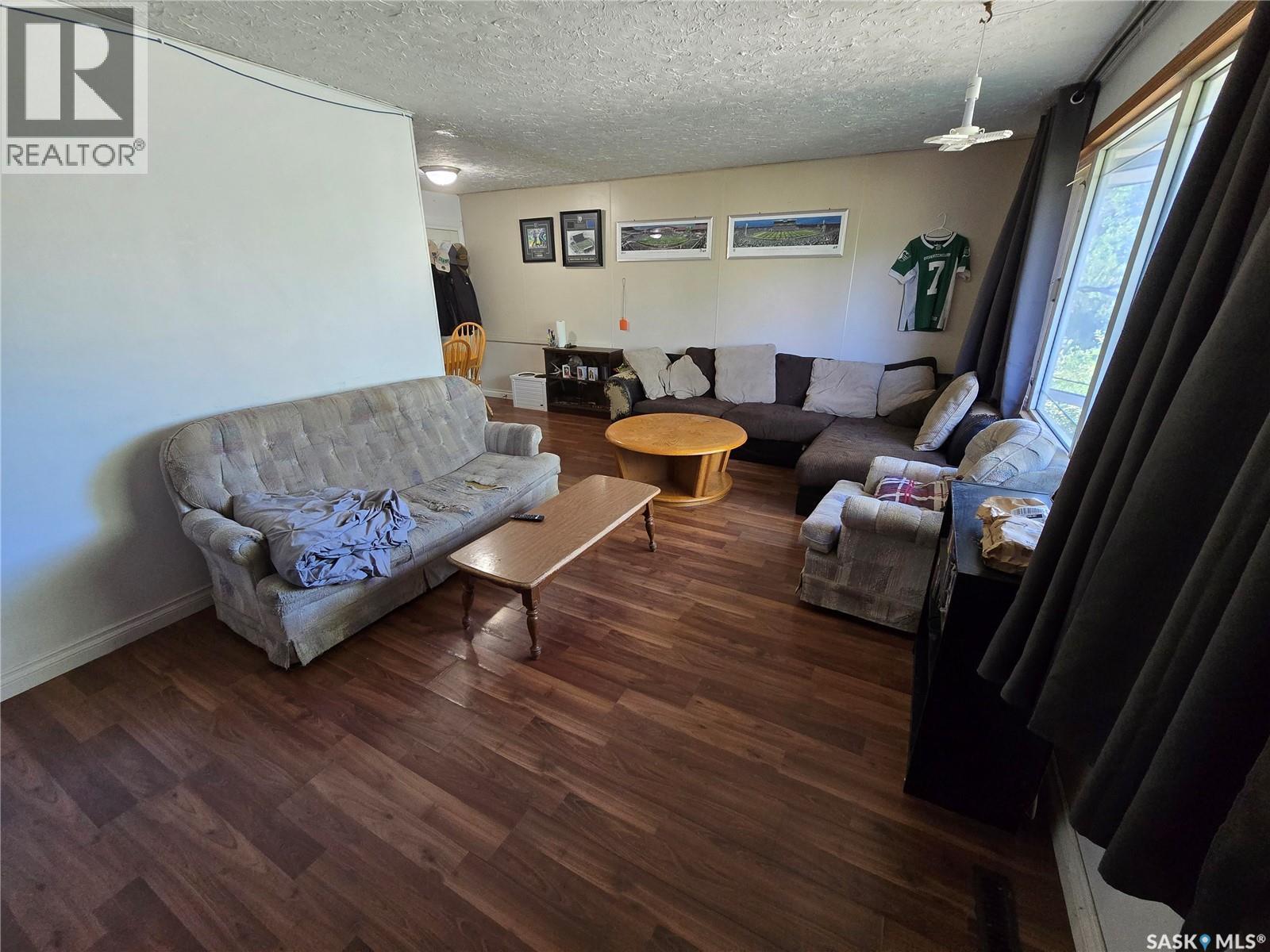 618 3rd Street Se Property Photo 6