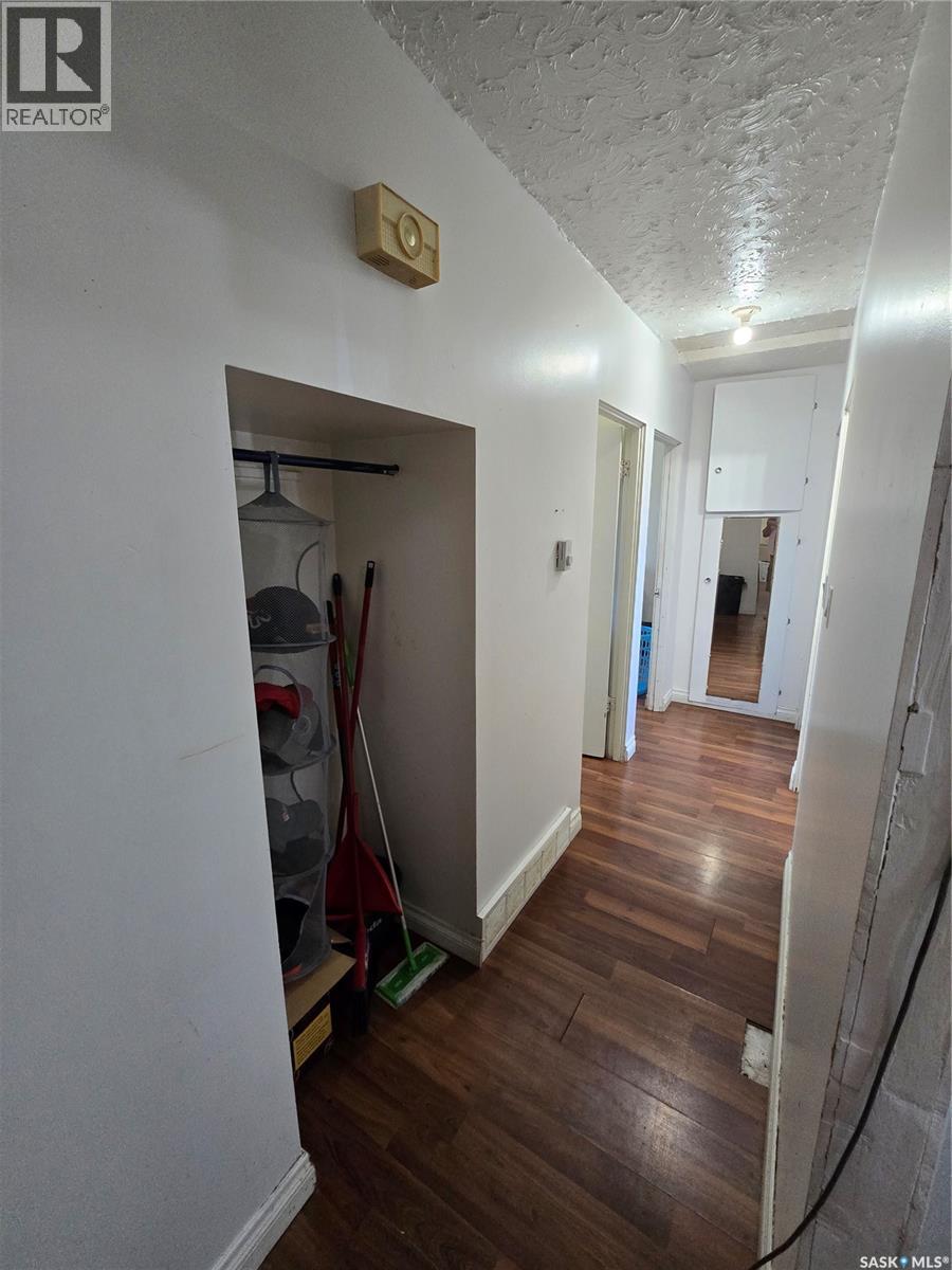 618 3rd Street Se Property Photo 12