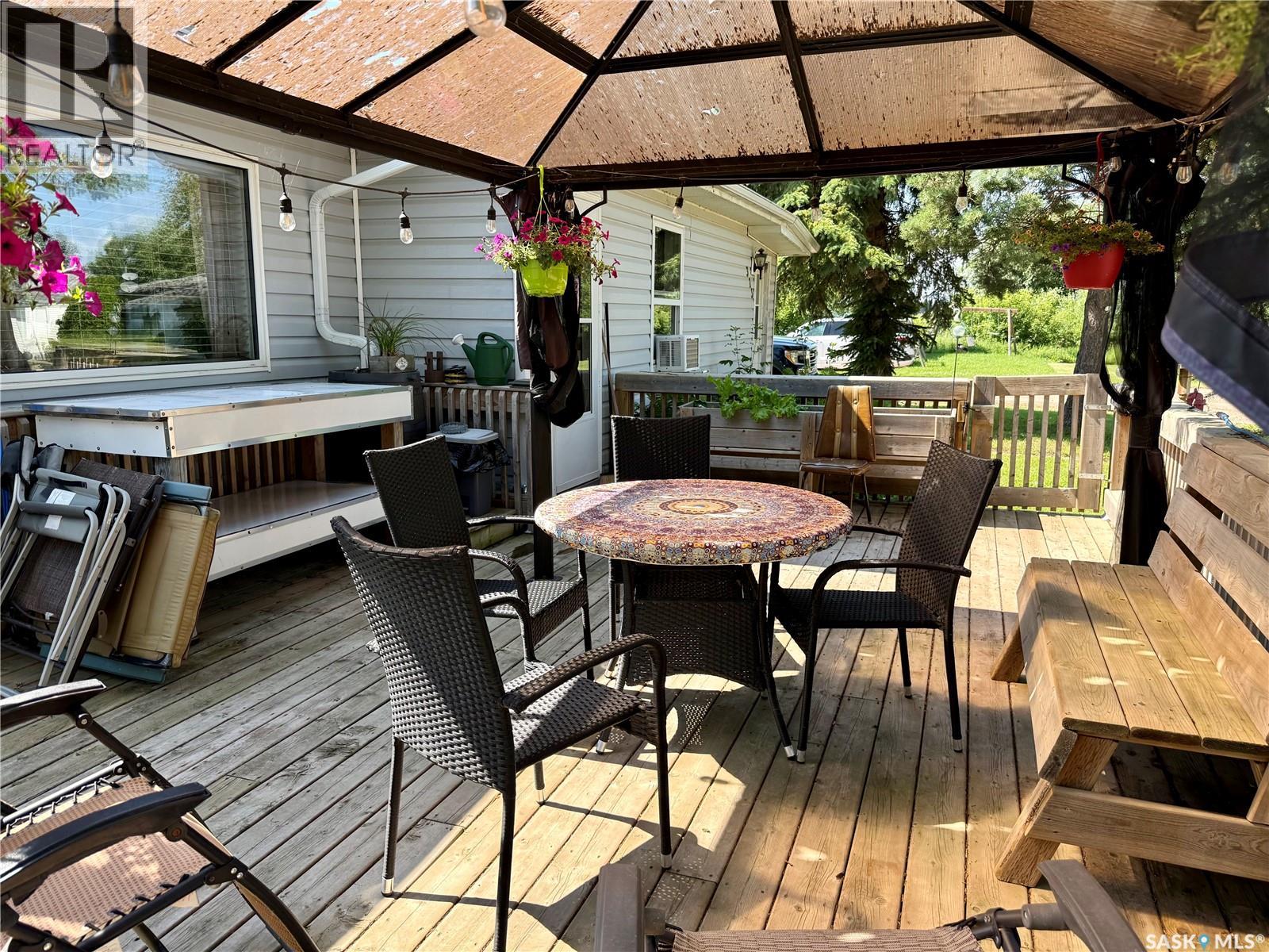 315 3rd Avenue W Property Photo 25