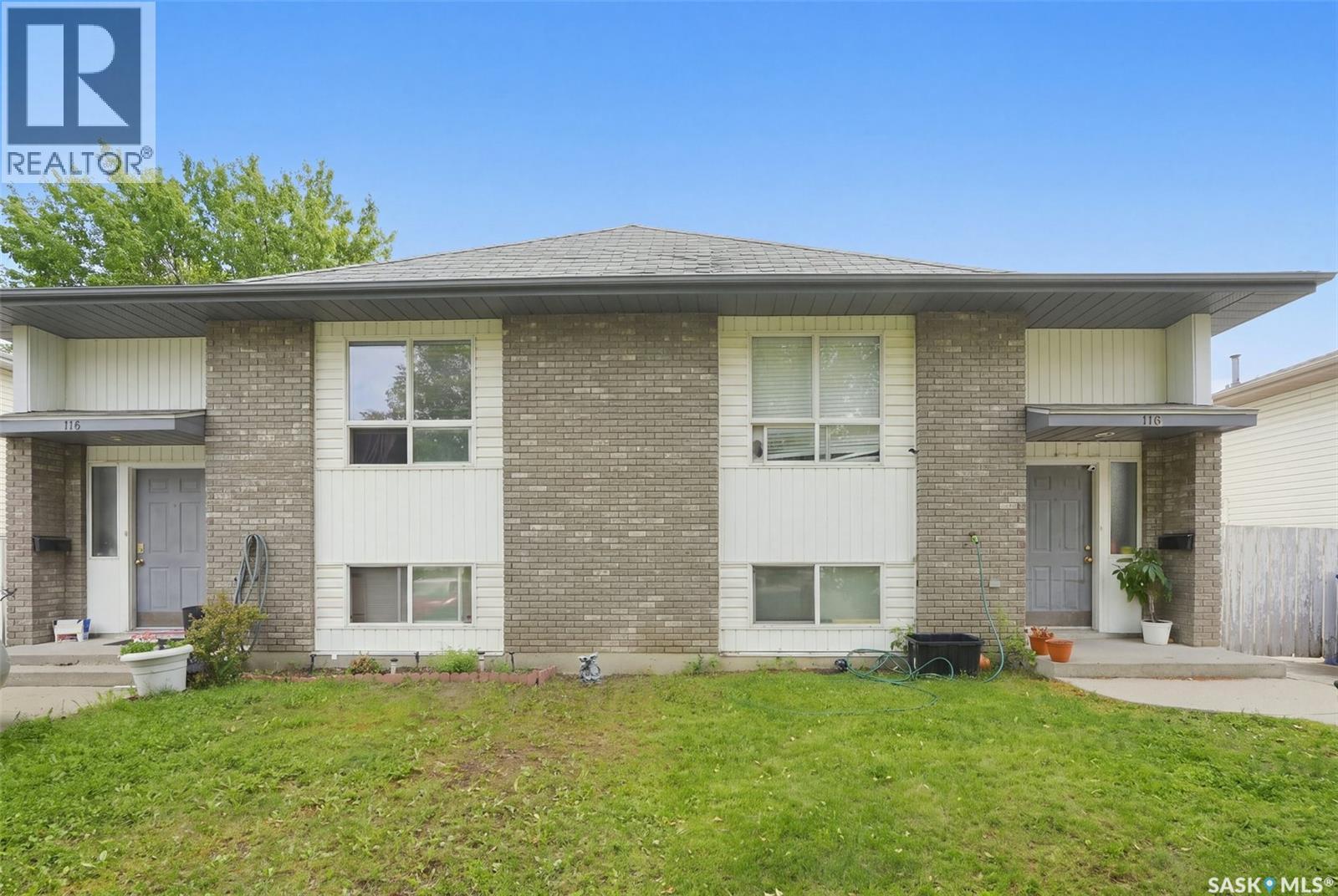 114 - 116 Barber Crescent Property Photo 1