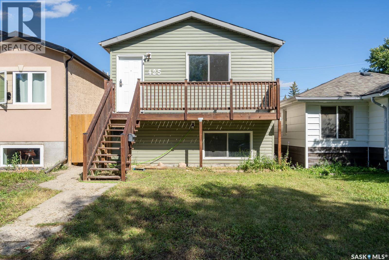 425 Lorne STREET Property Photo 1