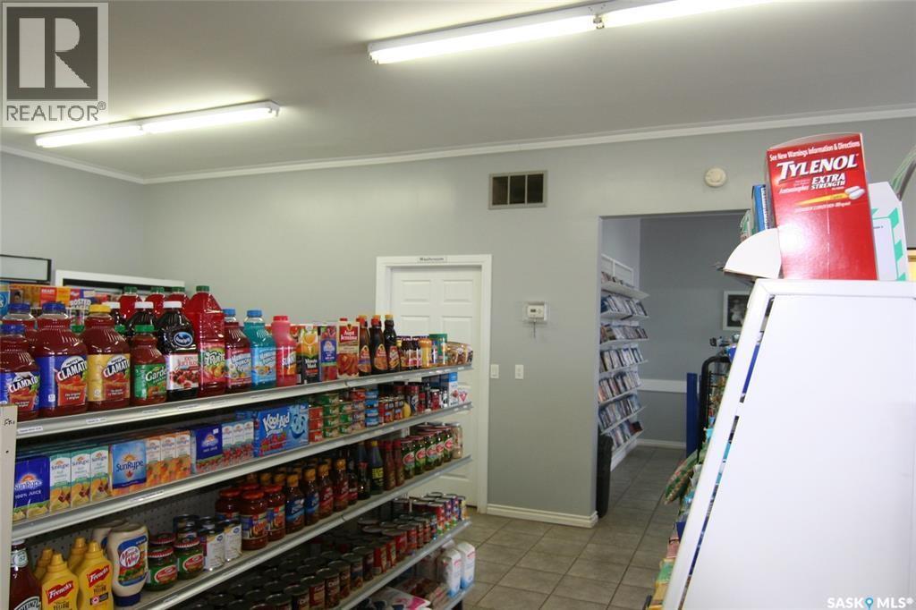 406 - 410 Railway Avenue Property Photo 8