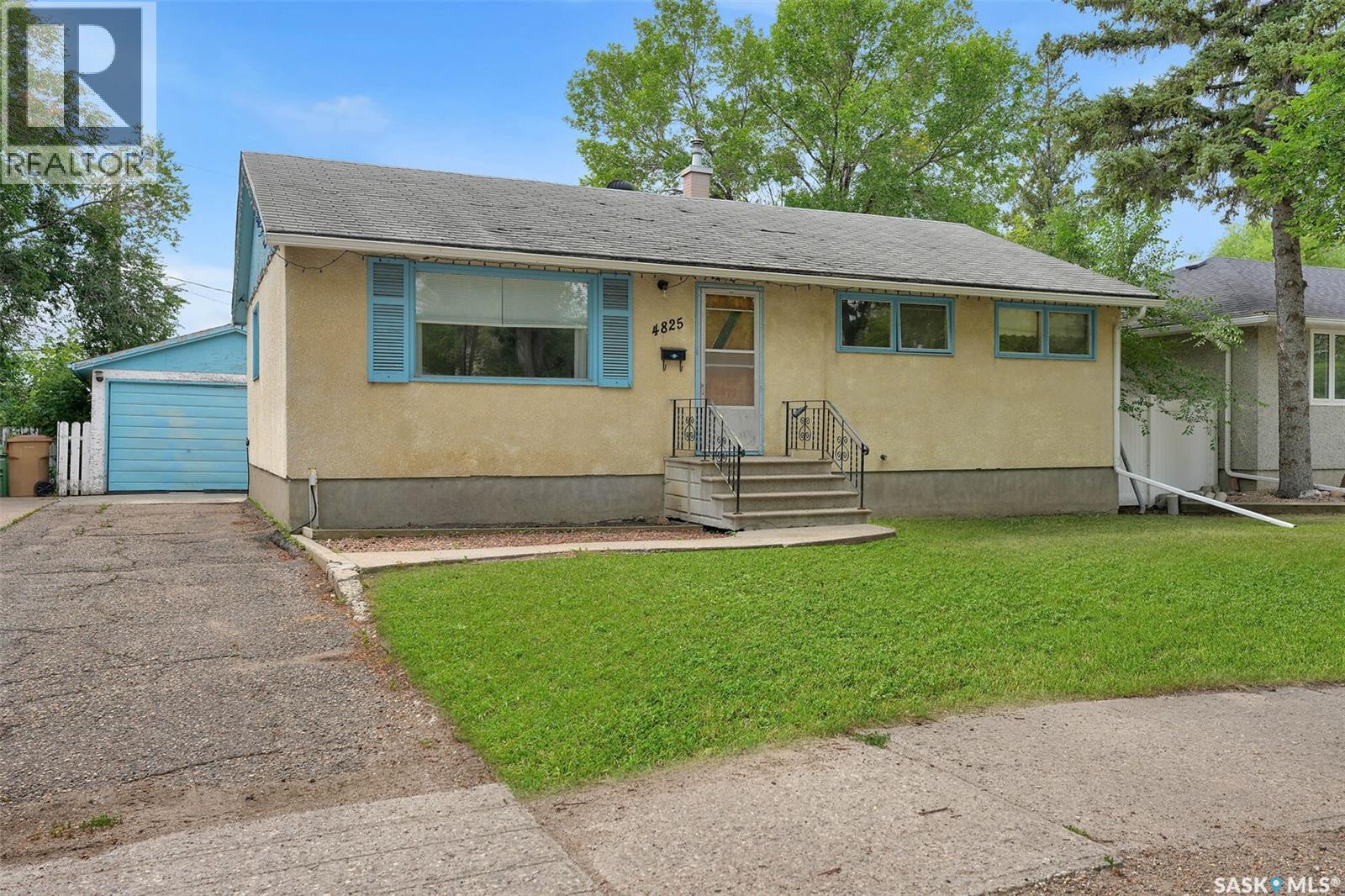 4825 Sherwood Drive Property Photo 2