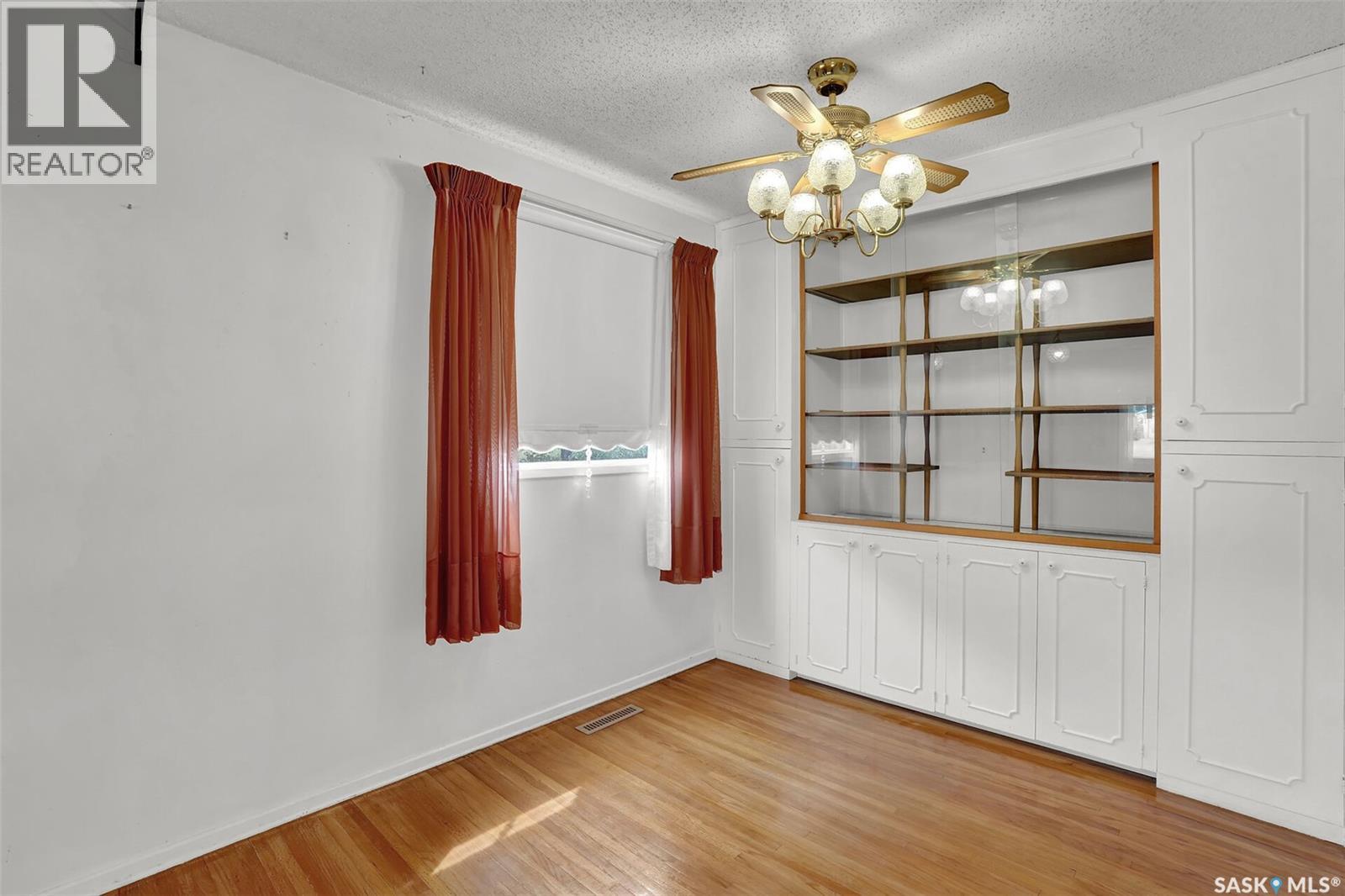 4825 Sherwood Drive Property Photo 8