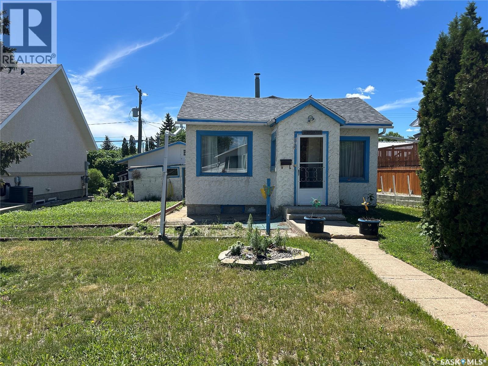 929 Brown Street Property Photo 1