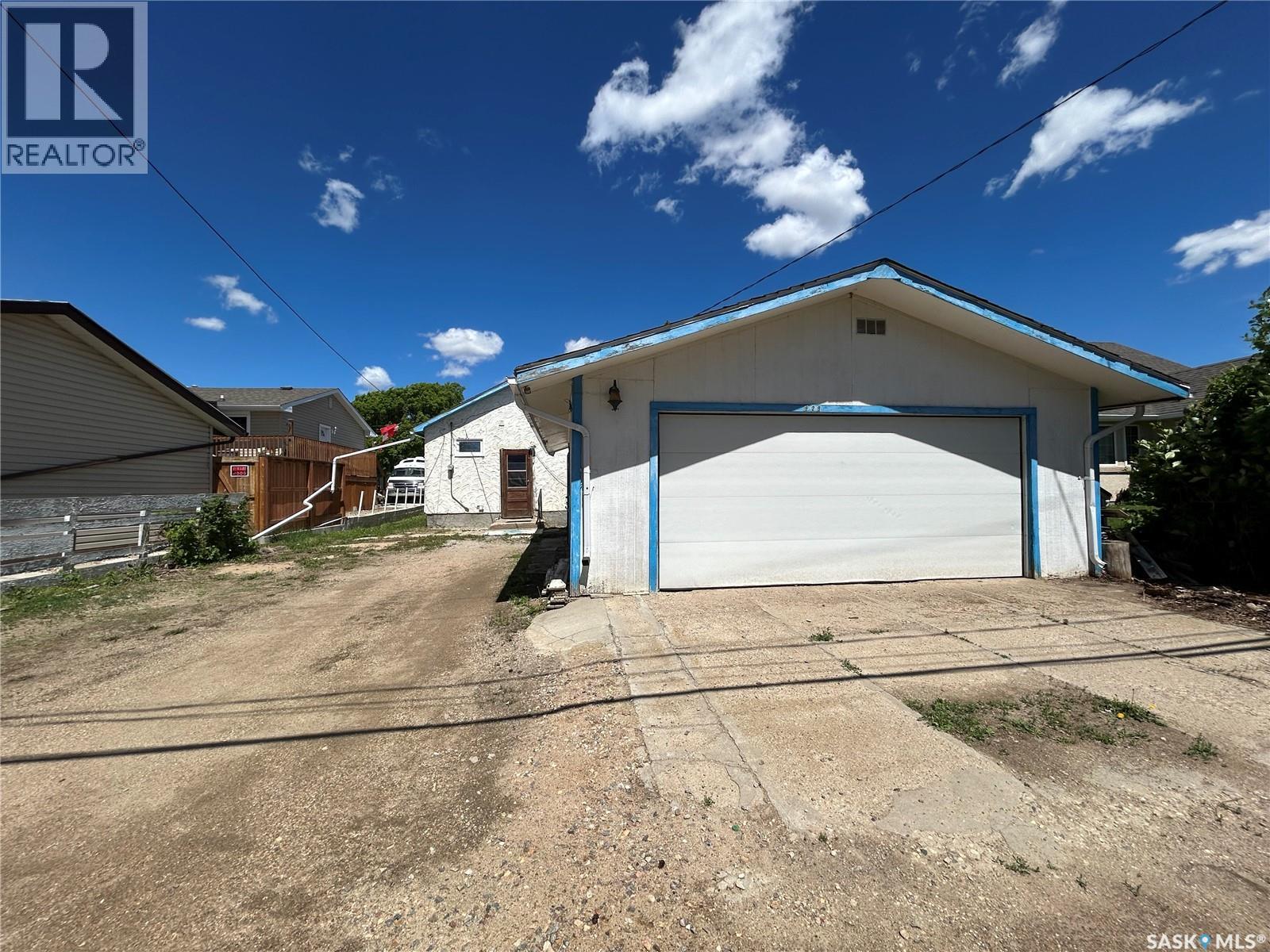 929 Brown Street Property Photo 13
