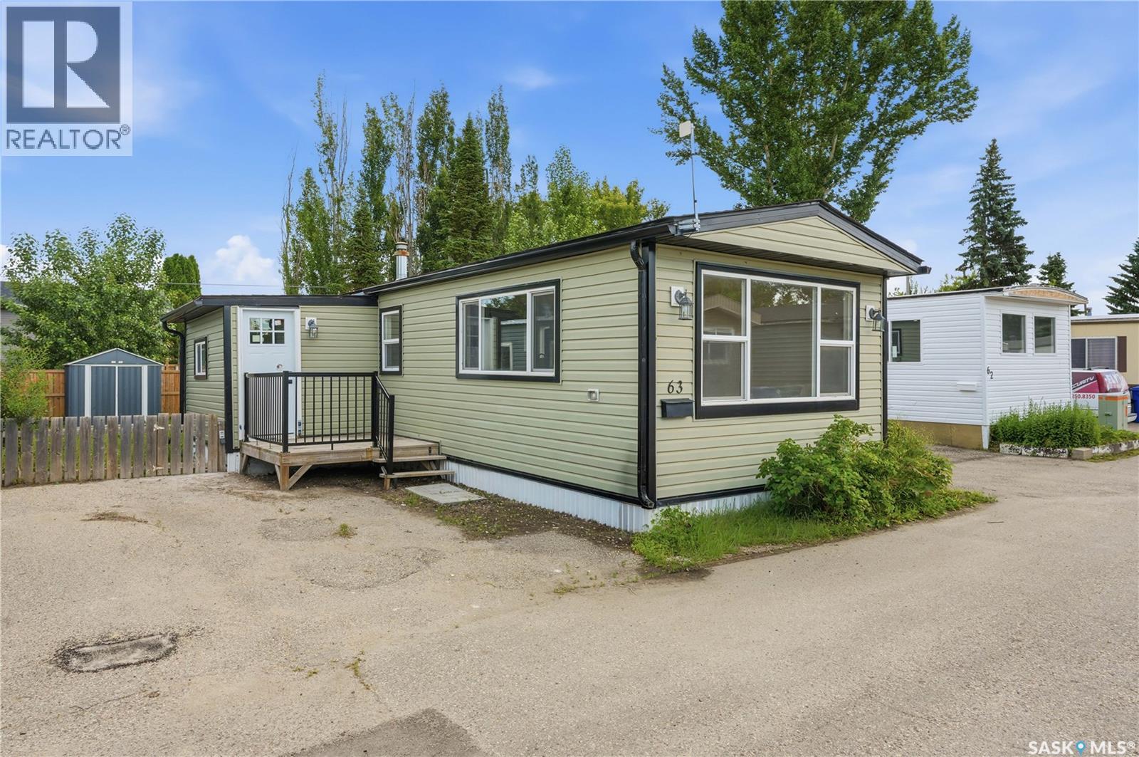 63 219 Grant STREET Property Photo 1