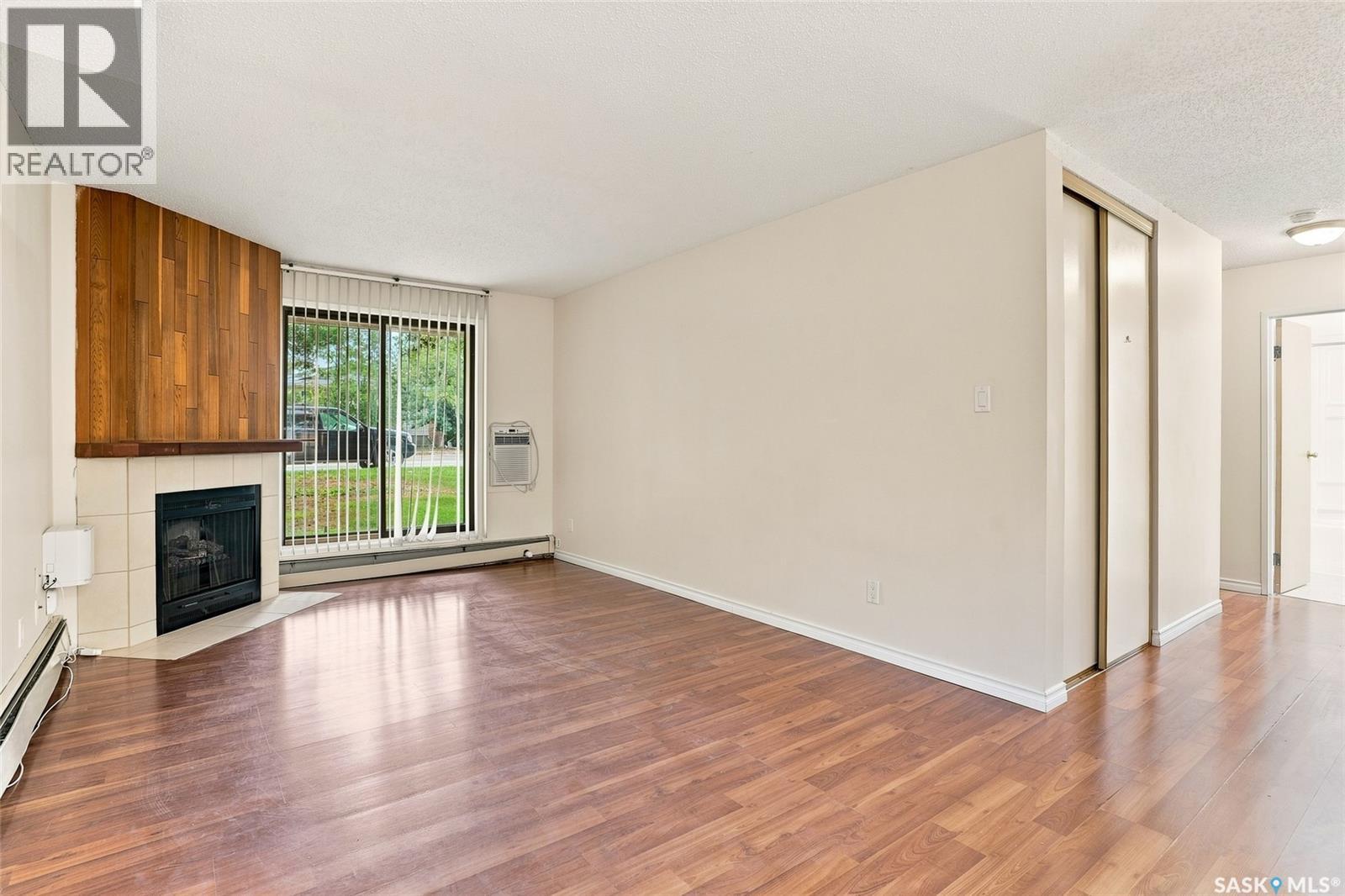 614 310 Stillwater Drive Property Photo 8