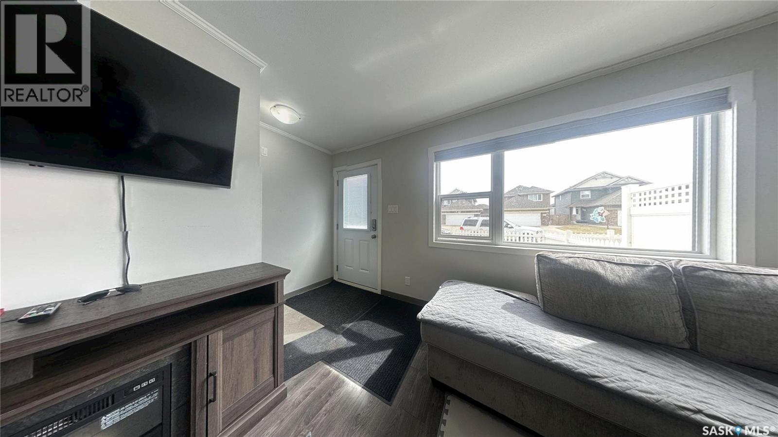 265 322 Lewin Way Property Photo 4