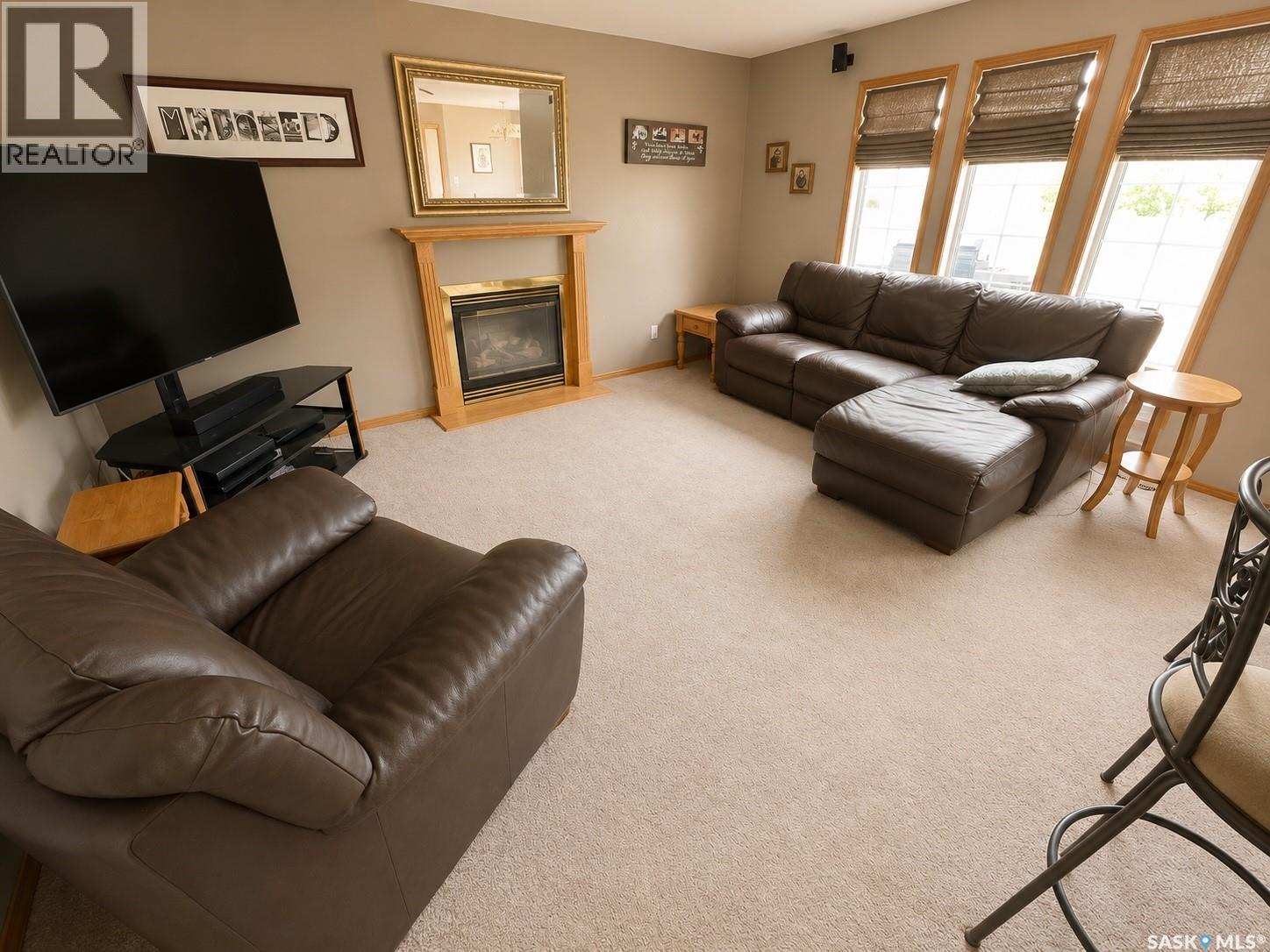 Mcdonald Acreage Property Photo 4