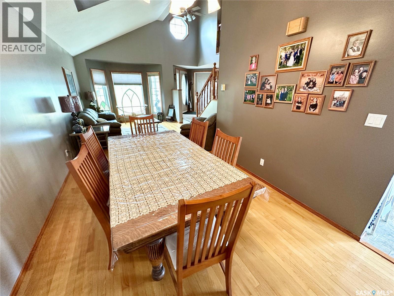 Mcdonald Acreage Property Photo 5