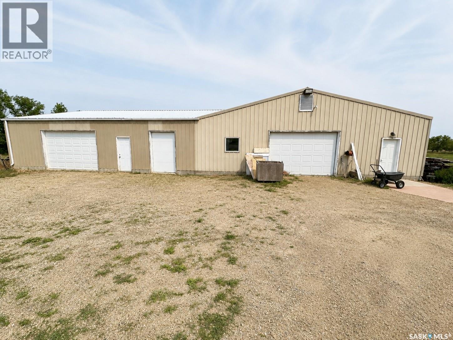 Mcdonald Acreage Property Photo 36