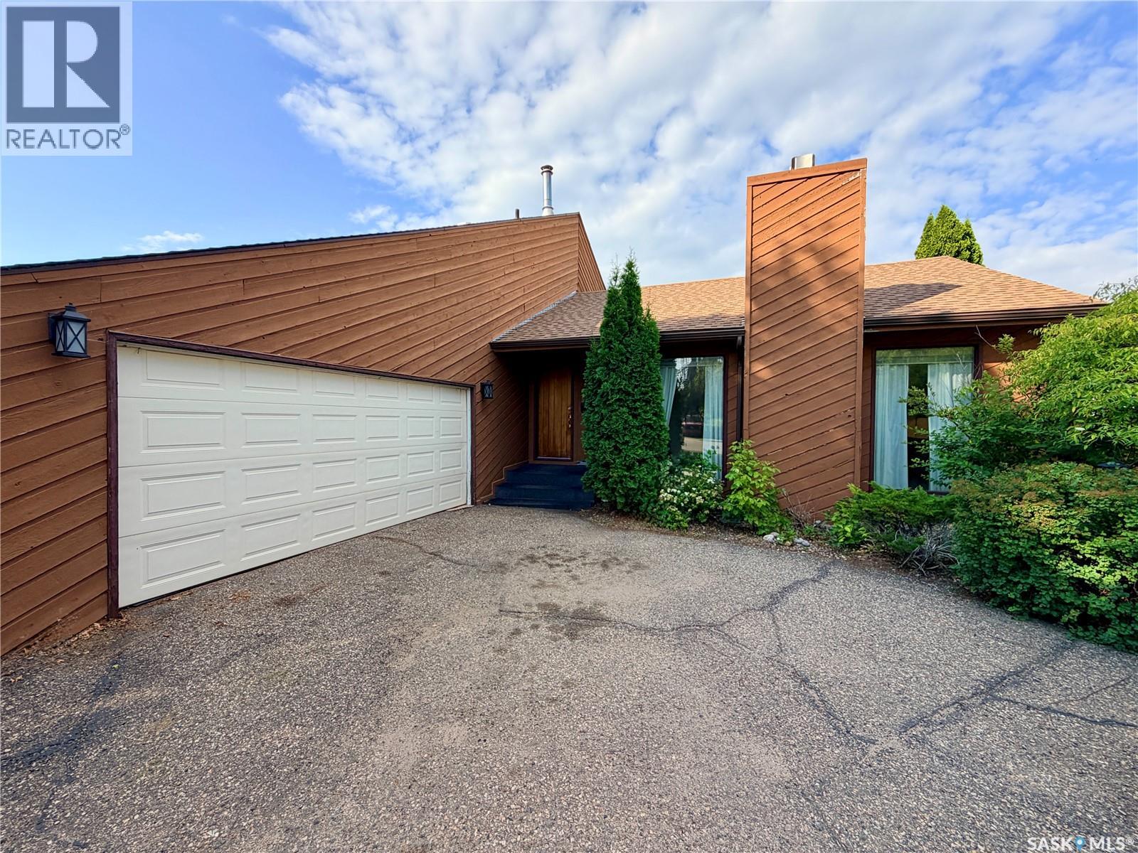 2173 Douglas Avenue Property Photo 1