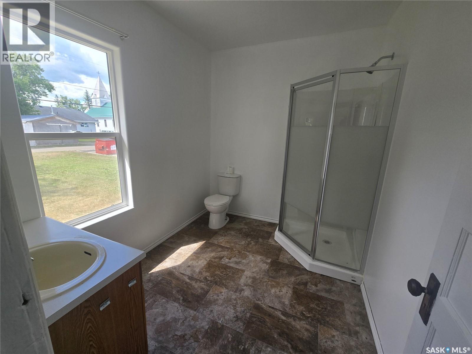 419 Main Street Property Photo 11