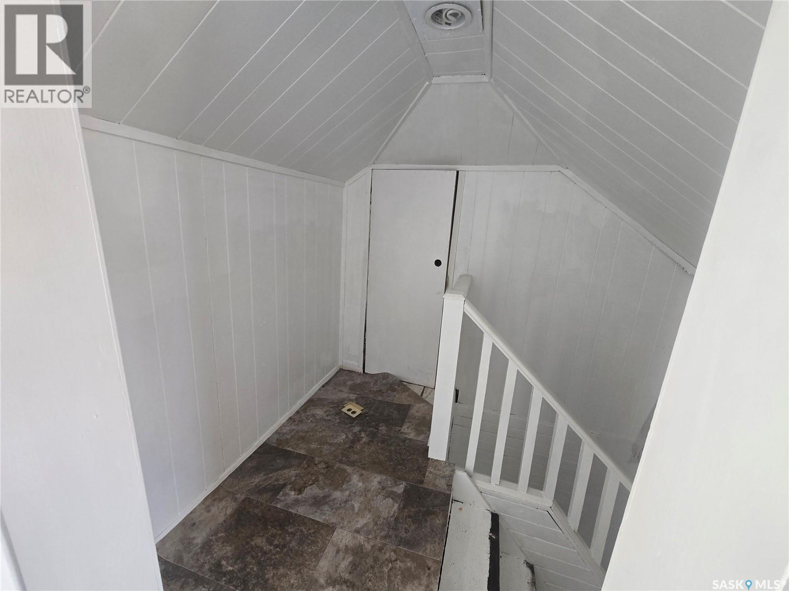 419 Main Street Property Photo 28