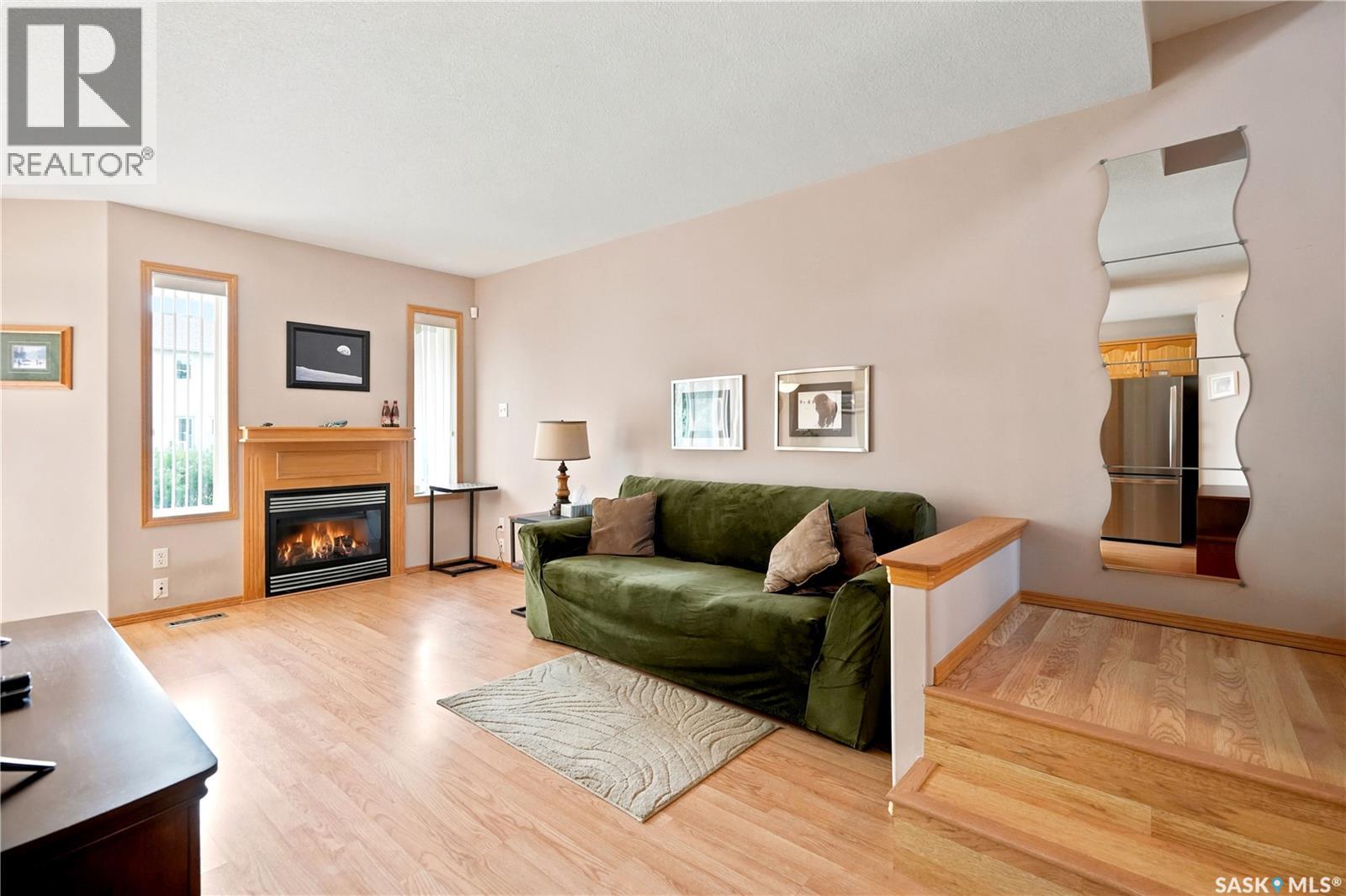 225 Mikkelson Drive Property Photo 4