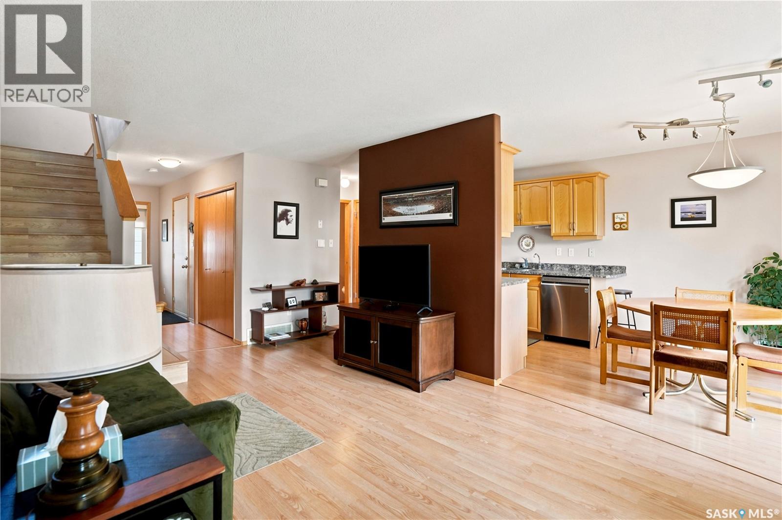 225 Mikkelson Drive Property Photo 7